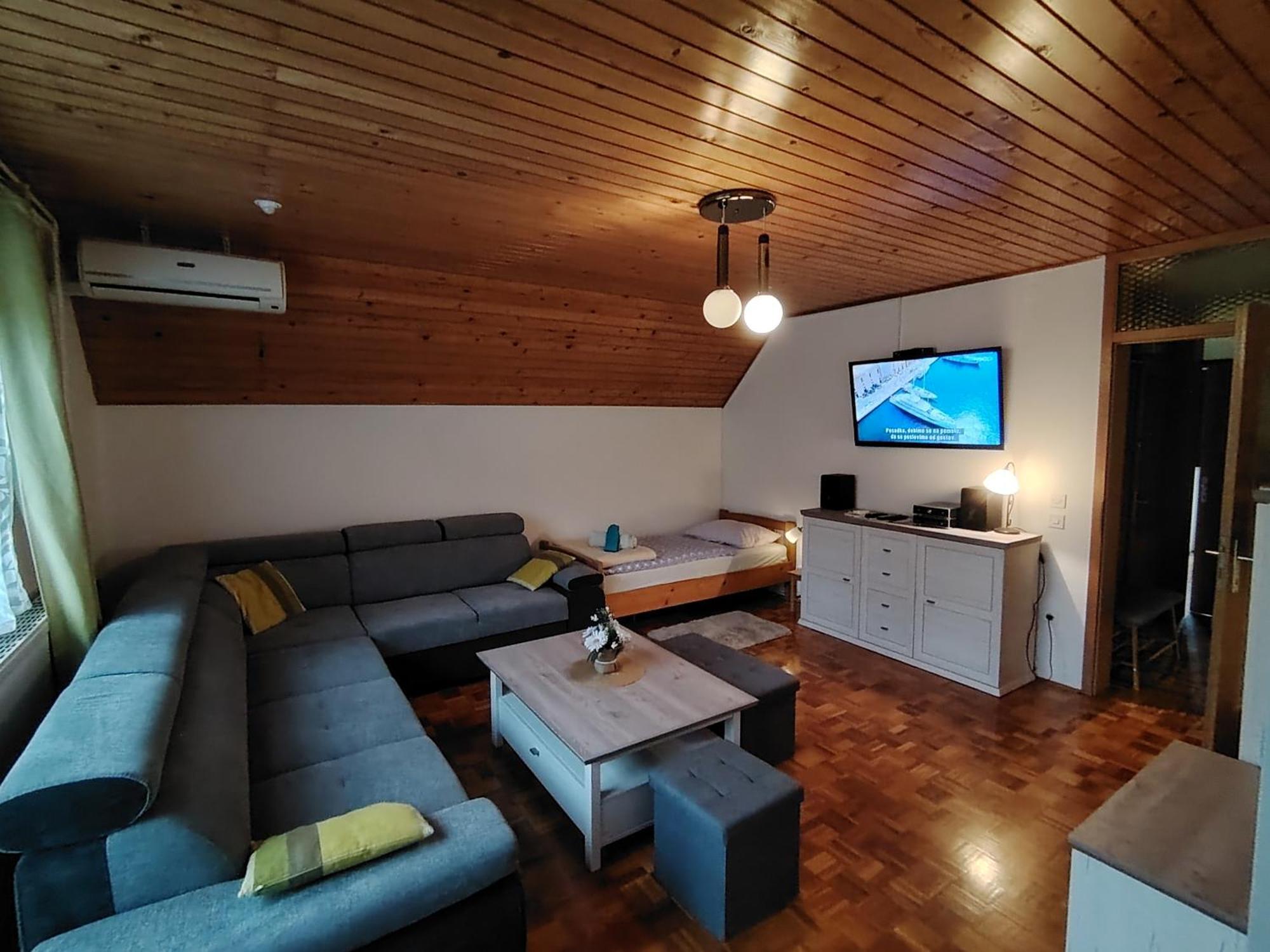 Fantastic Apartment Brglez โบฮินิสกา เบลา ภายนอก รูปภาพ